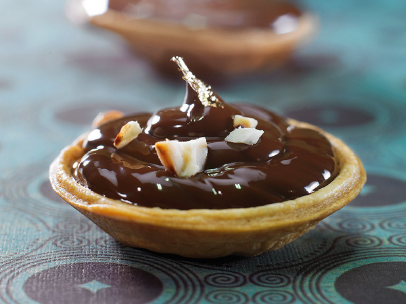 Mini-tartelettes au caramel et chocolat