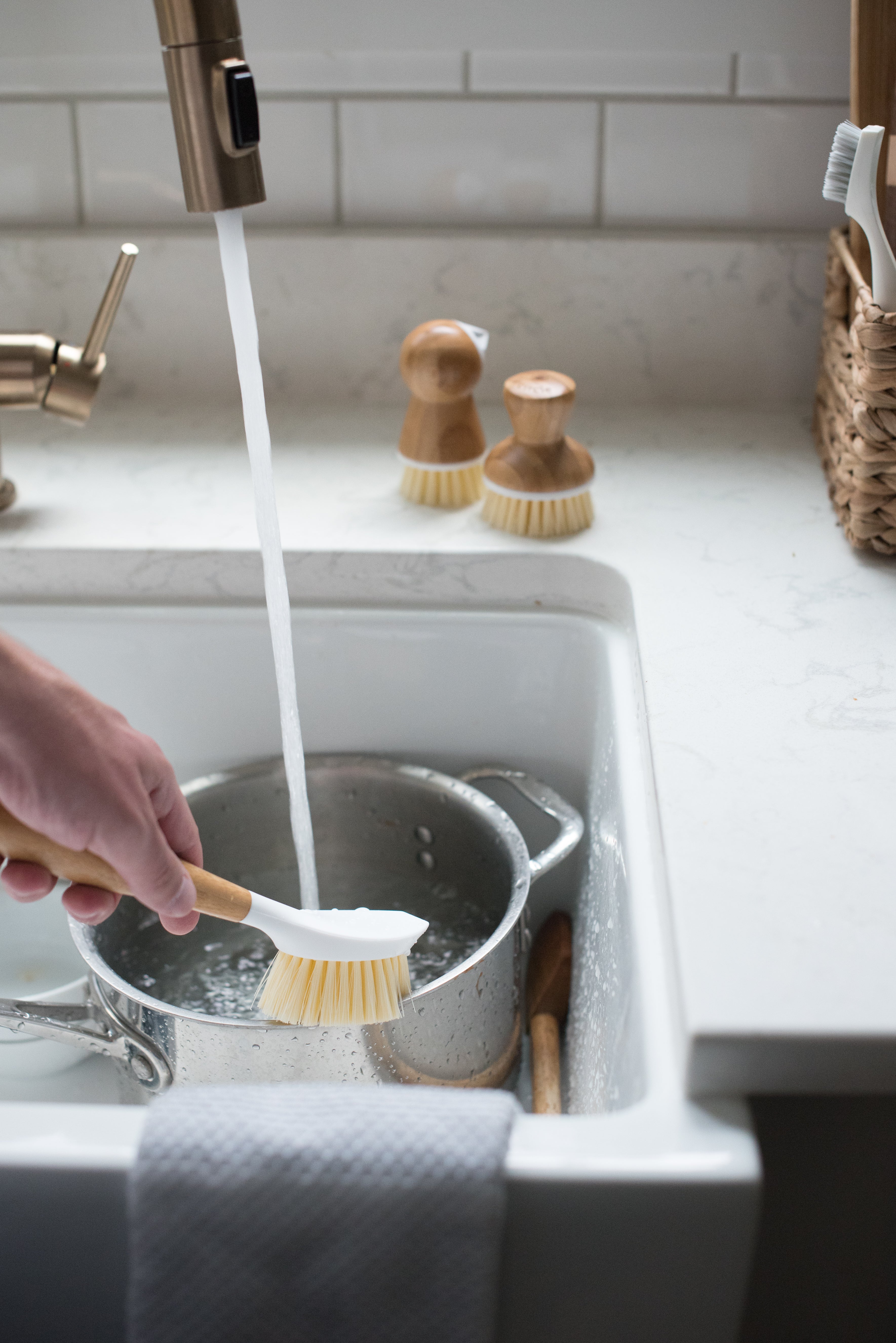 Micro manager - Brosse de nettoyage de précision