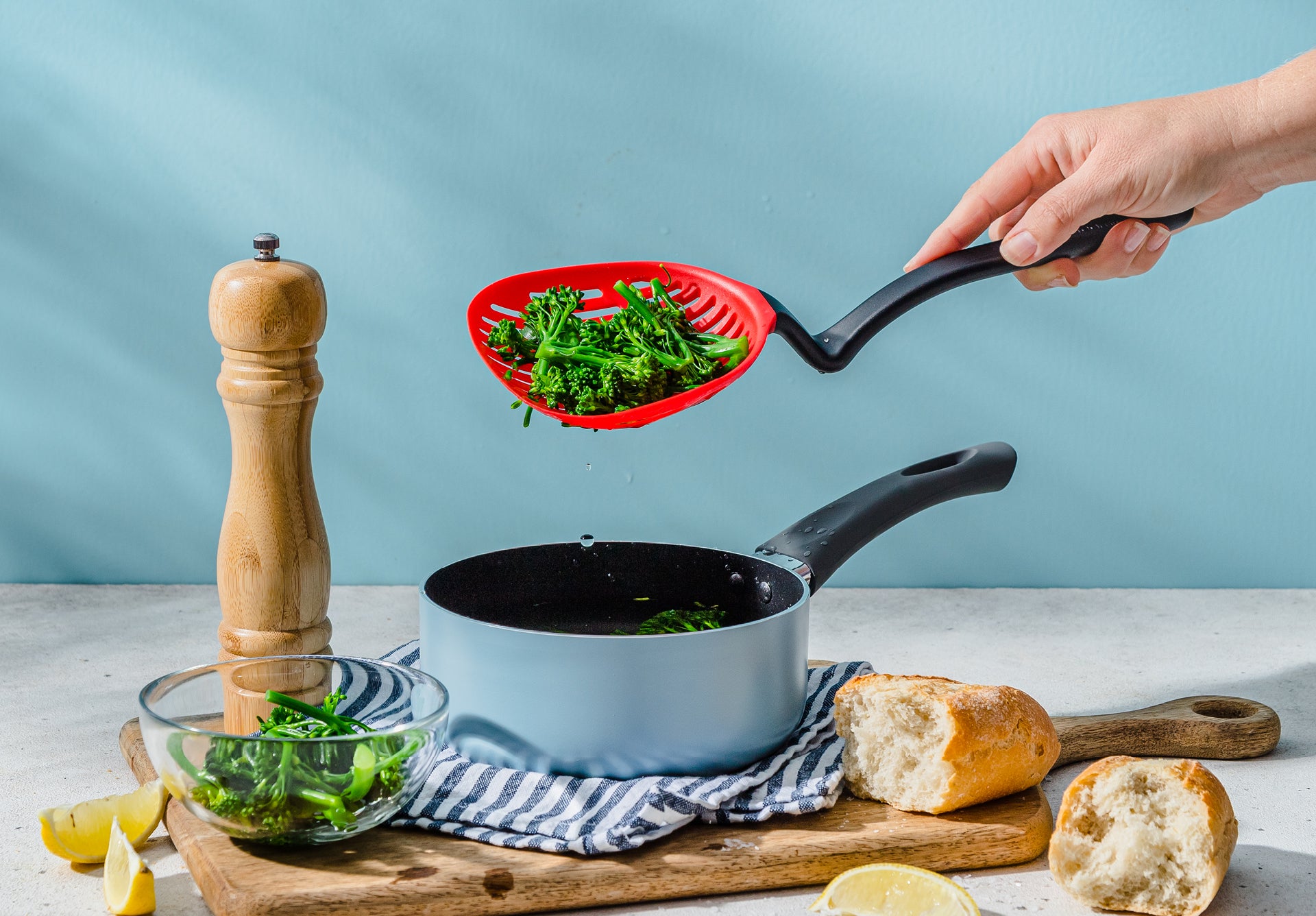 Lestrain - Écumoir passoire - rouge