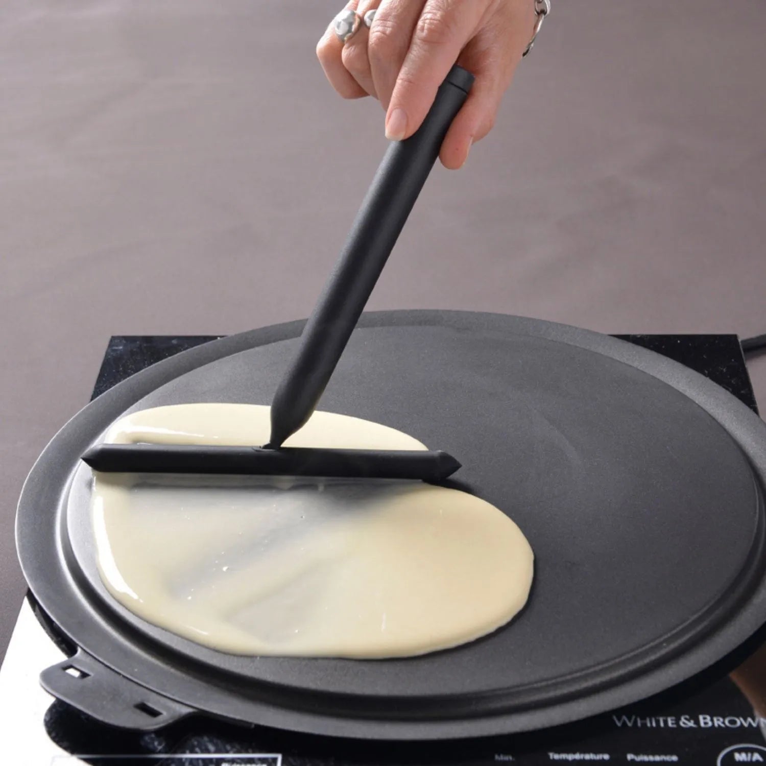 râteau crêpes mastrad noir F12500